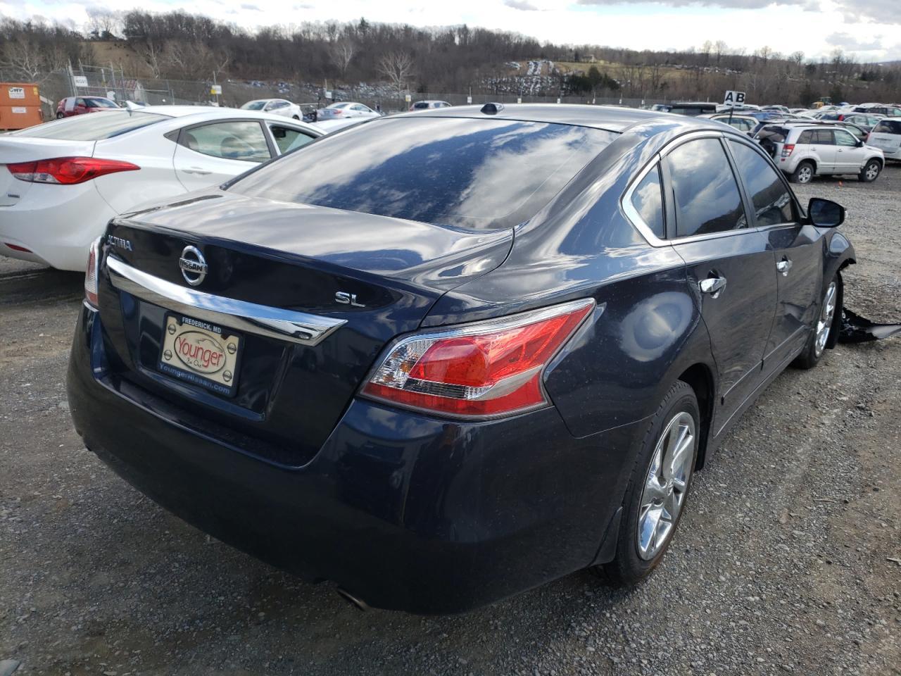 2015 Nissan Altima 2.5 - Image 4