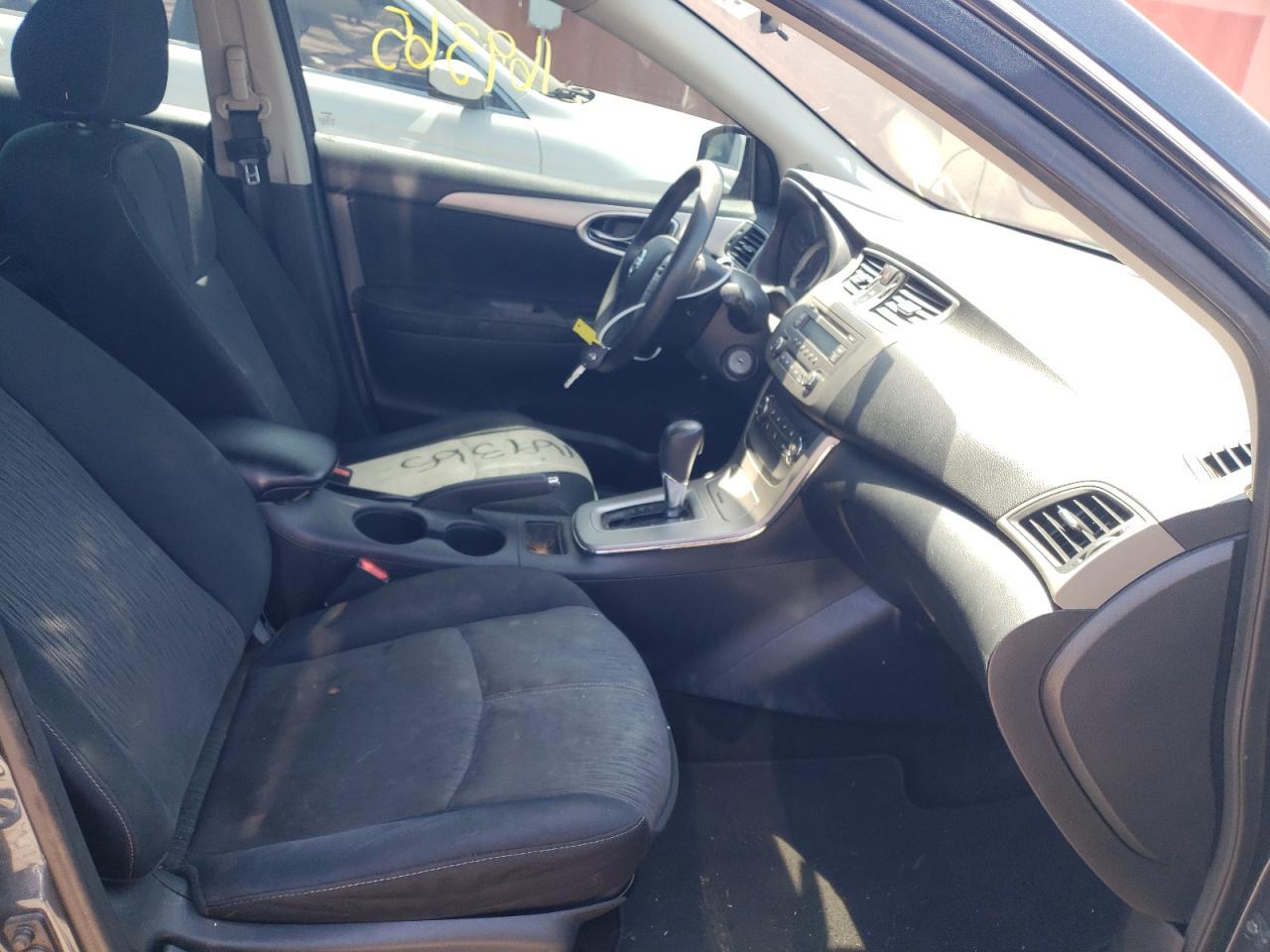 2014 Nissan Sentra S - Фото 5