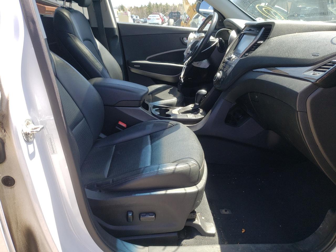 2015 Hyundai Santa Fe Sport - Image 5