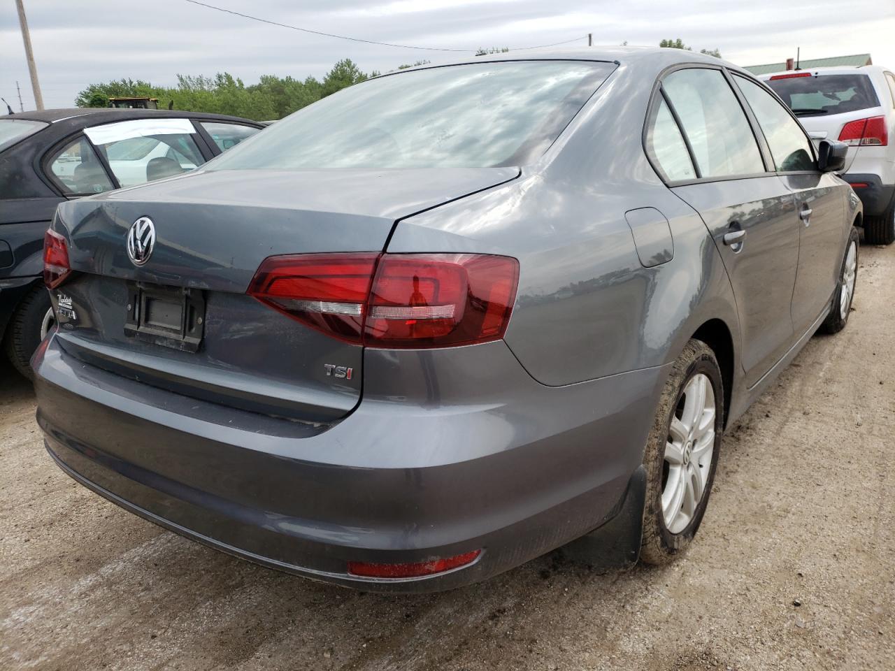 2018 Volkswagen Jetta S - Image 4