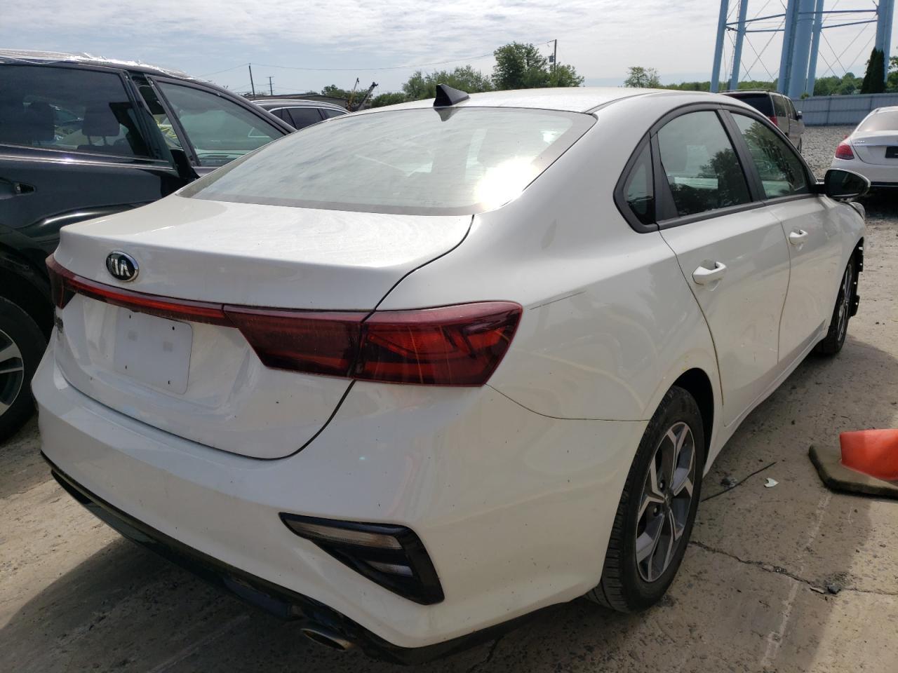 2020 Kia Forte Fe - Image 4