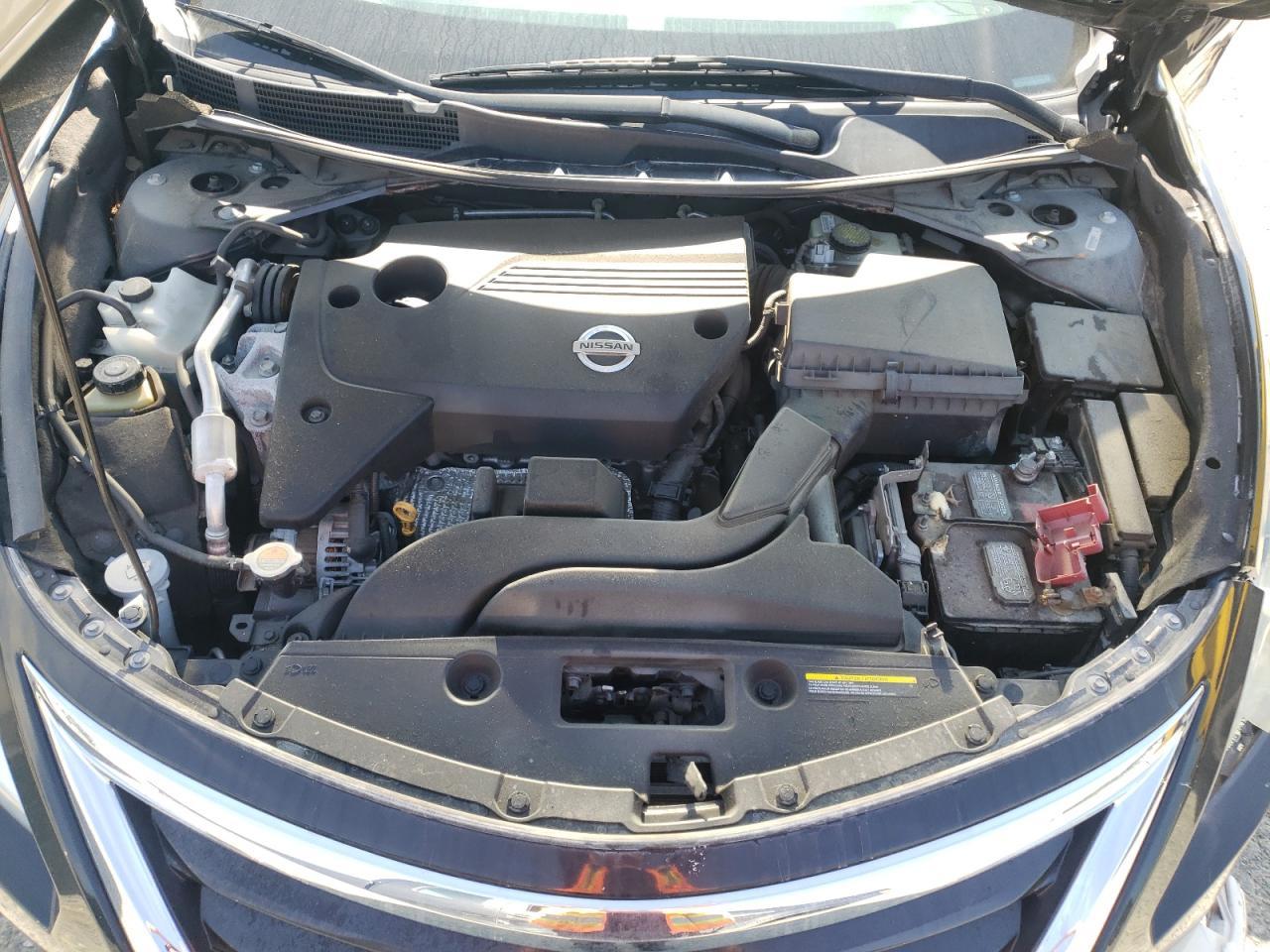 2015 Nissan Altima 2.5 - Image 7