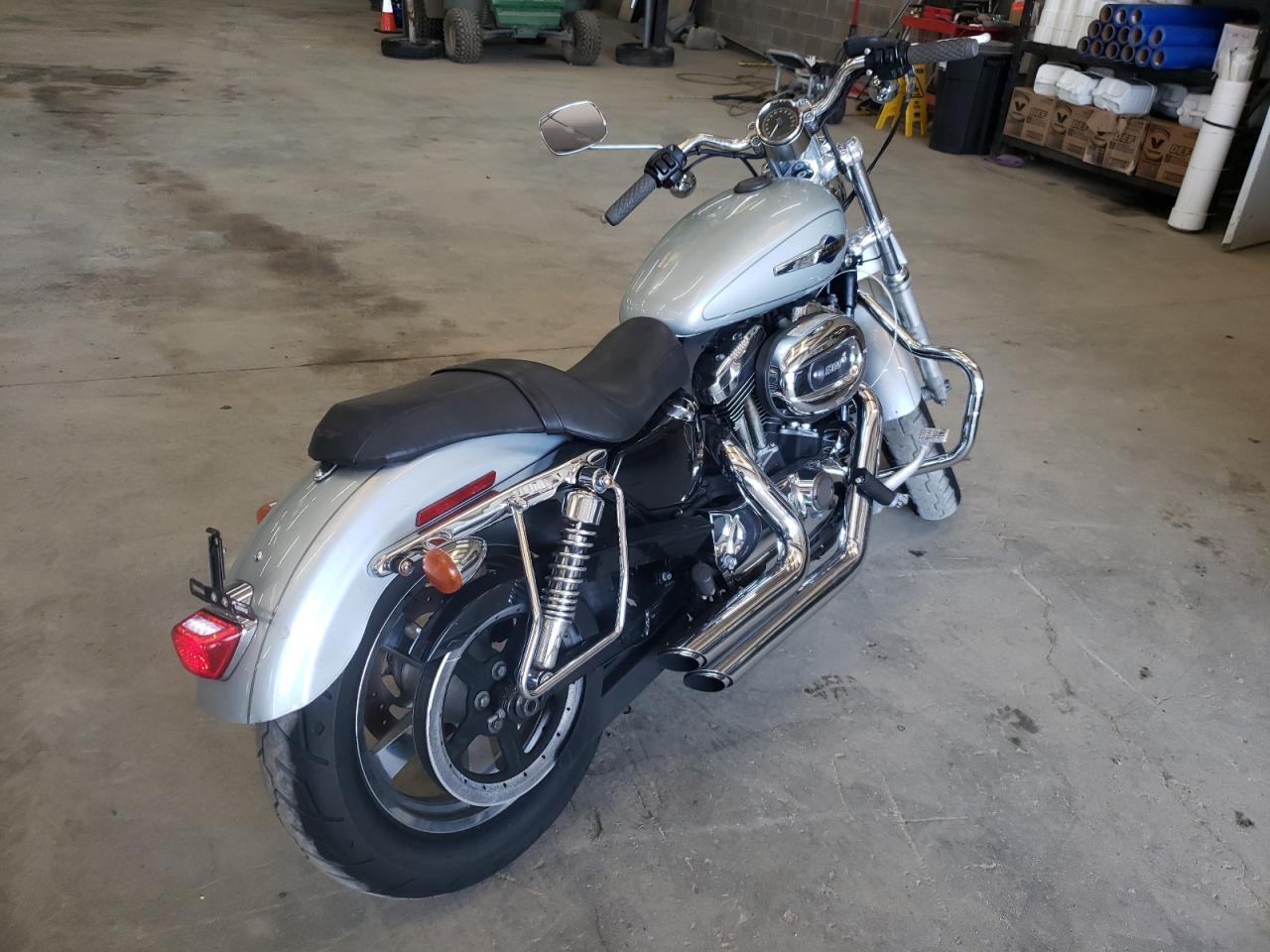 2012 Harley-Davidson Xl1200 C - Image 4