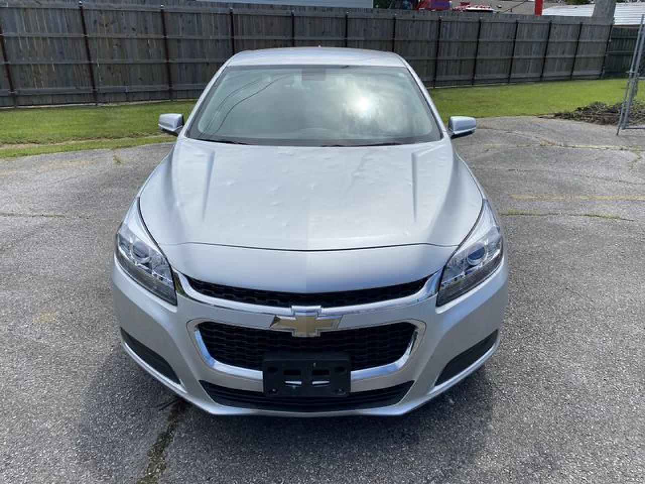 2015 Chevrolet Malibu 1Lt - Фото 2
