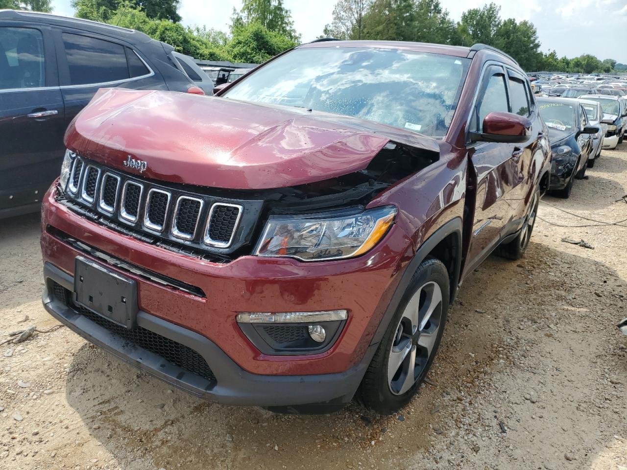 2020 Jeep Compass Latitude - Фото 2