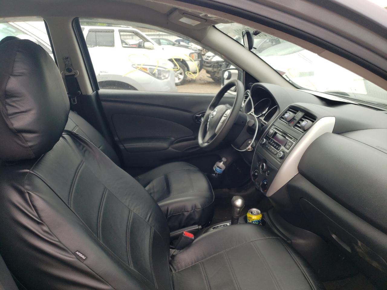 2016 Nissan Versa S - Фото 5