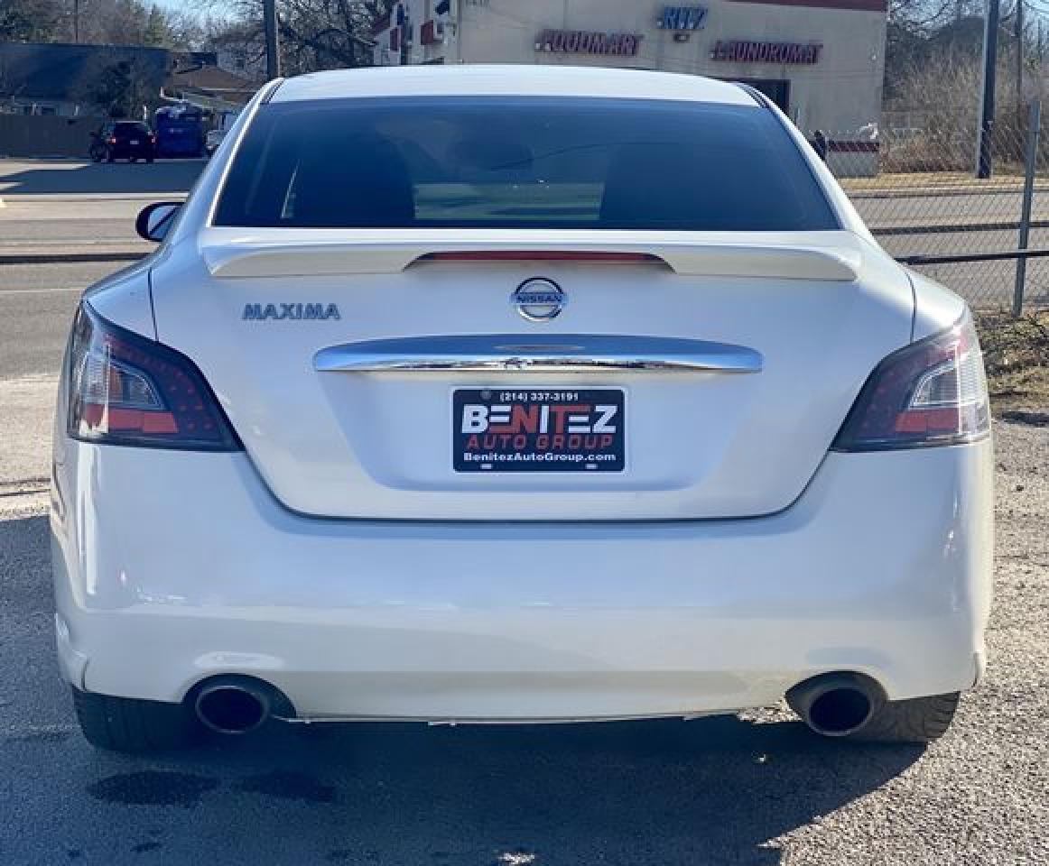 2014 Nissan Maxima S - Image 6