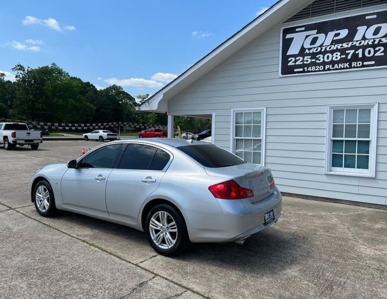 2015 Infiniti Q40 - Фото 2