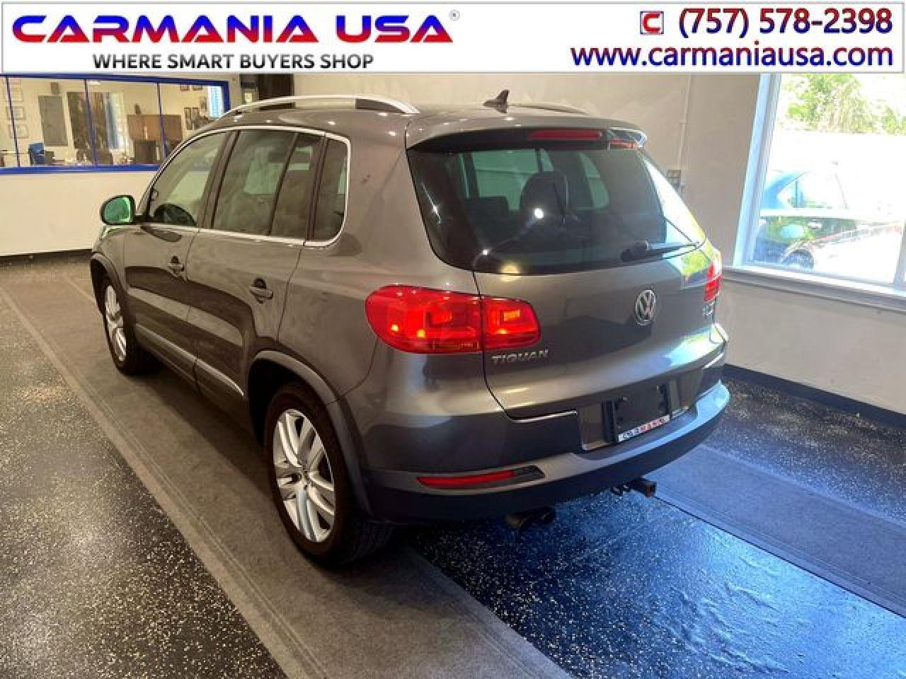 2012 Volkswagen Tiguan S - Image 6