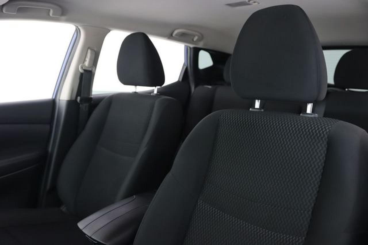 2018 Nissan Rogue Sport S - Фото 3