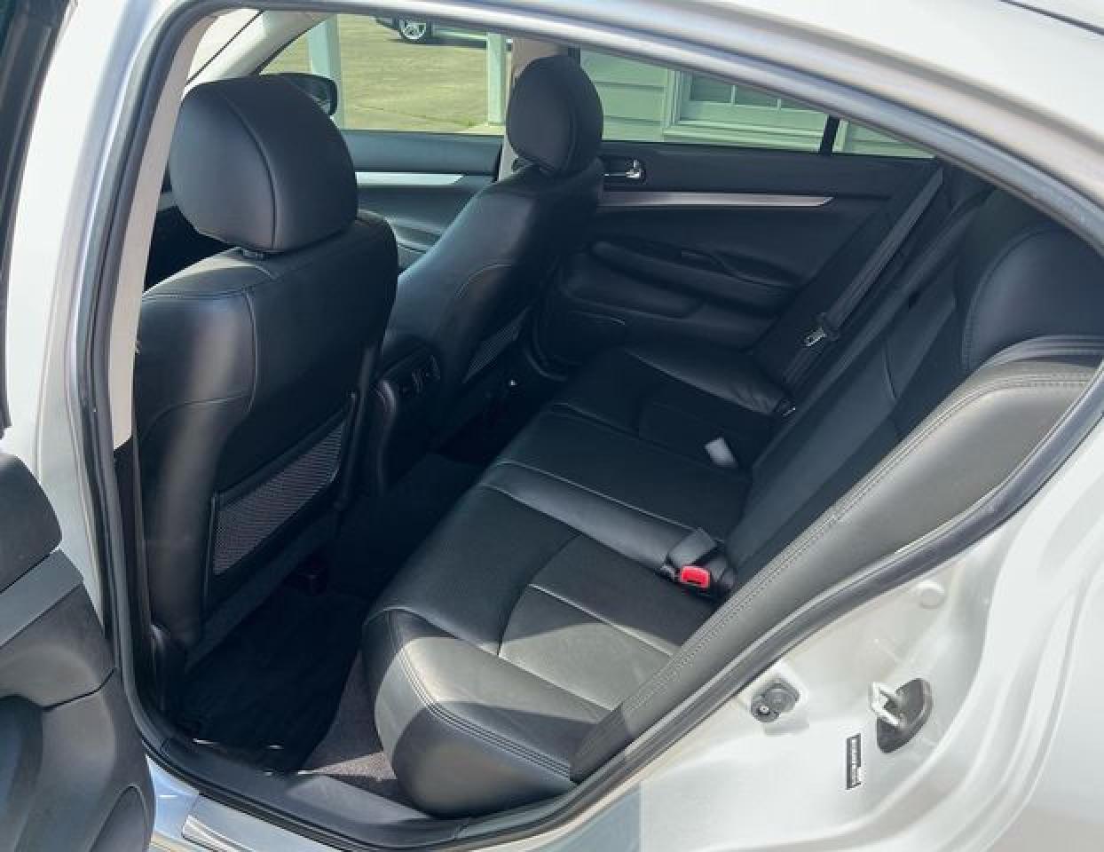 2015 Infiniti Q40 - Фото 7