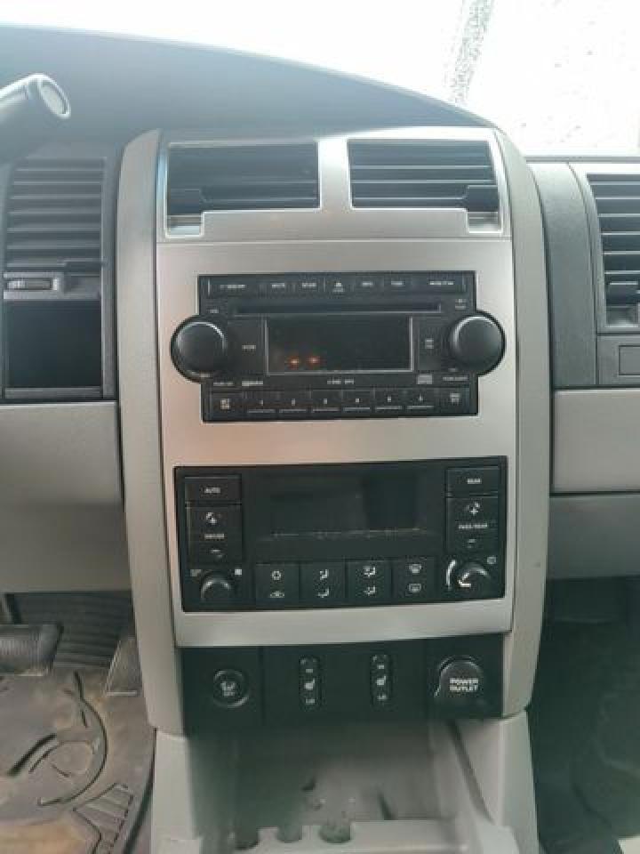 2007 Dodge Durango Limited - Image 4