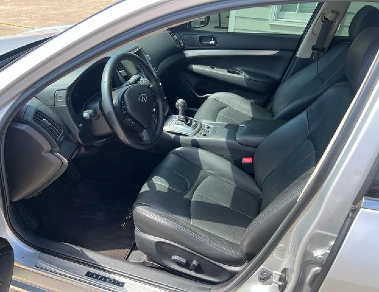2015 Infiniti Q40 - Фото 6