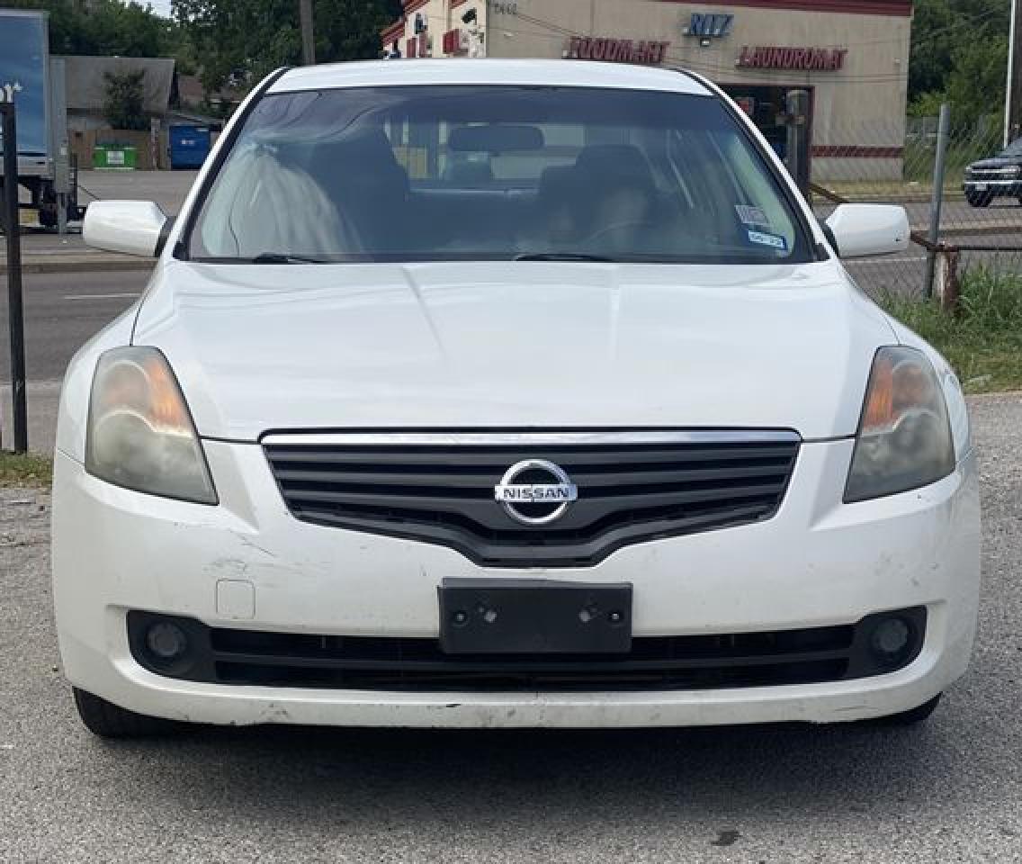 2009 Nissan Altima 2.5 - Фото 2