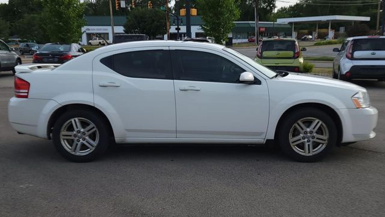 2010 Dodge Avenger R/T - Фото 2