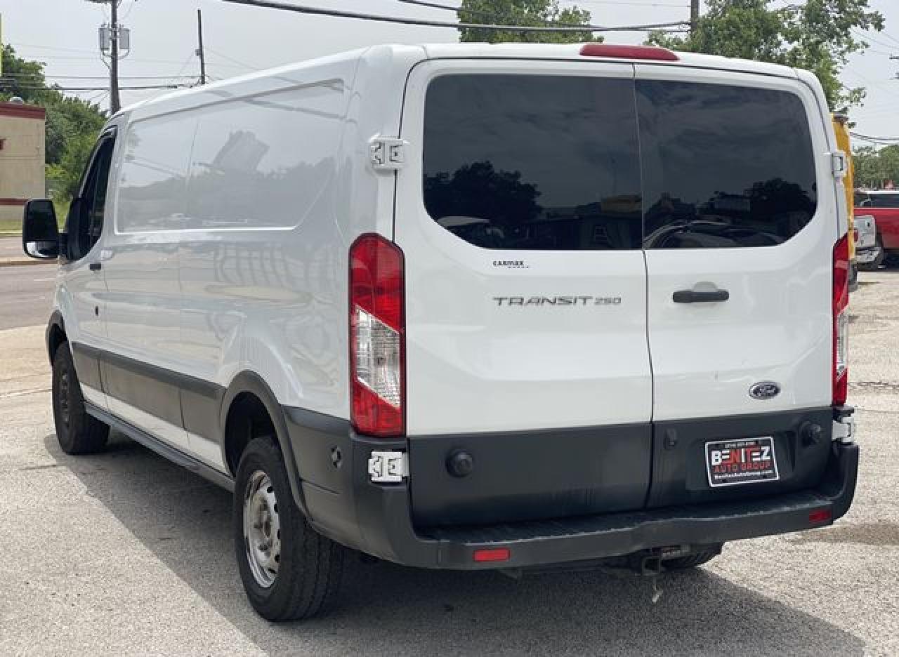 2016 Ford Transit T-250 - Image 4