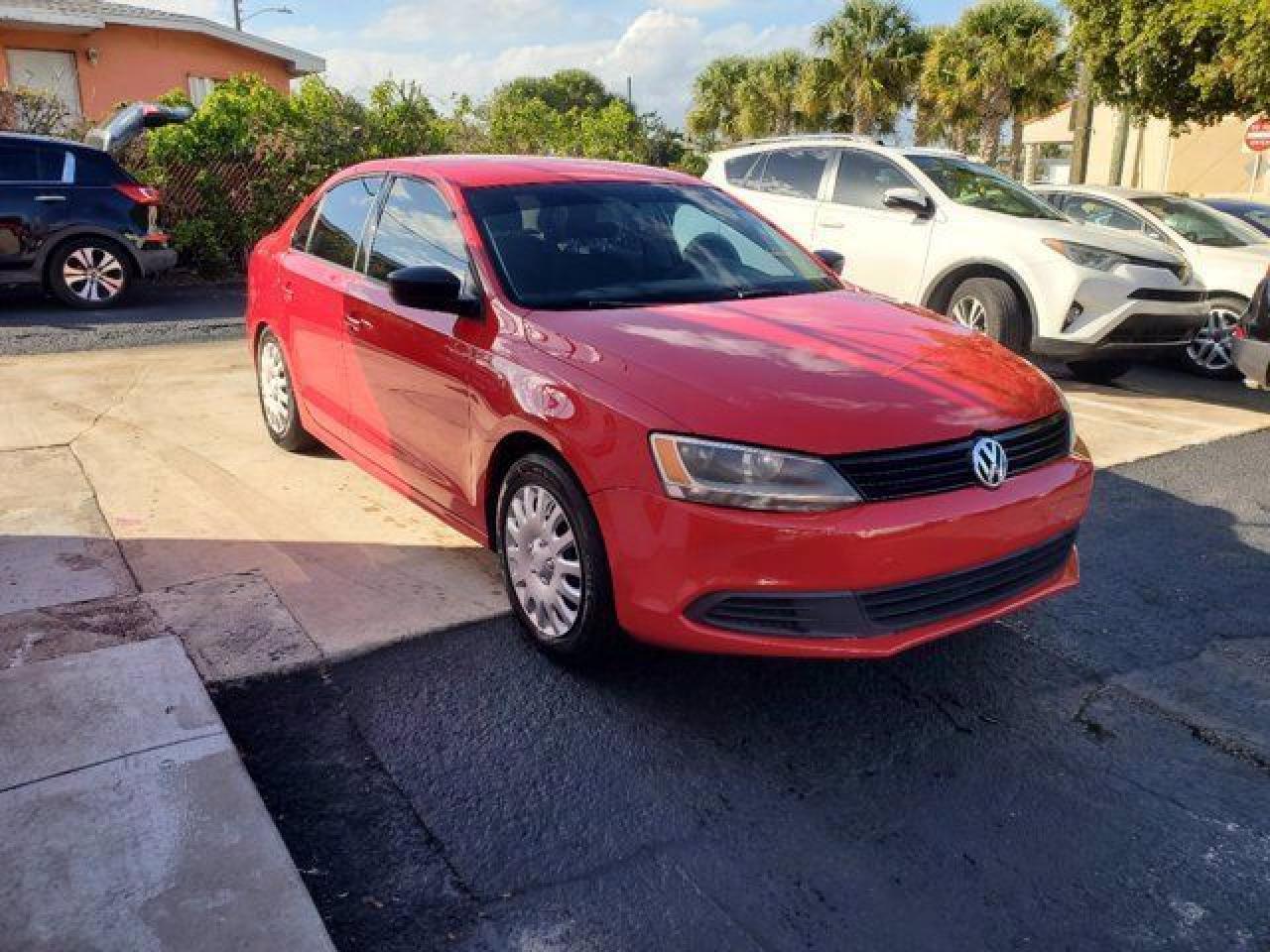 2014 Volkswagen Jetta Base - Фото 2