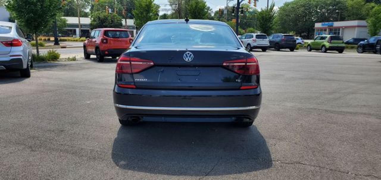2018 Volkswagen Passat S - Фото 5