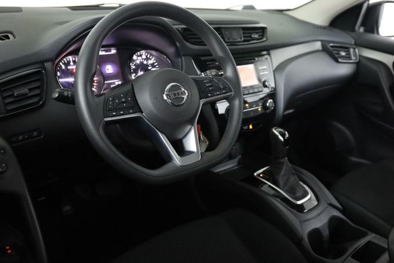 2018 Nissan Rogue Sport S - Фото 2