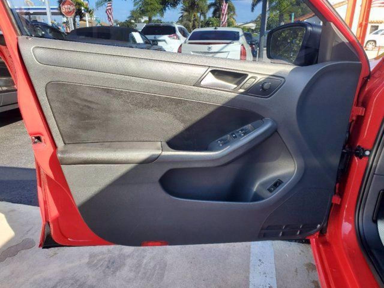 2014 Volkswagen Jetta Base - Фото 6