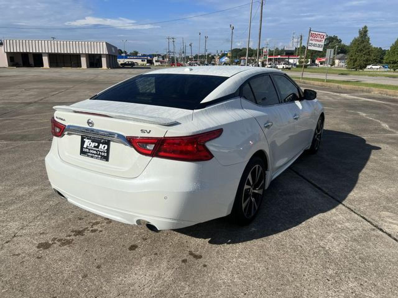 2017 Nissan Maxima 3.5S - Image 3
