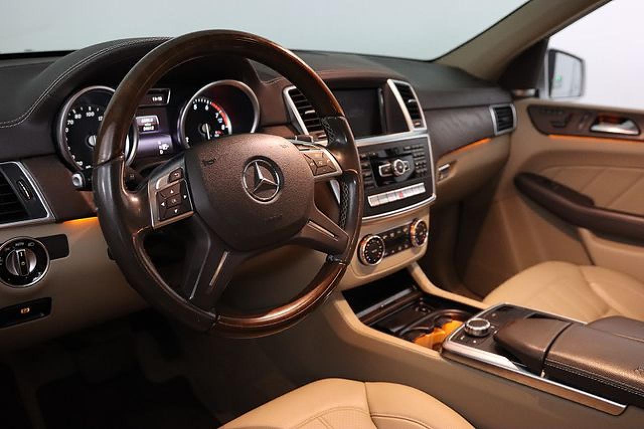 2016 Mercedes-Benz Gl 450 4Matic - Image 2