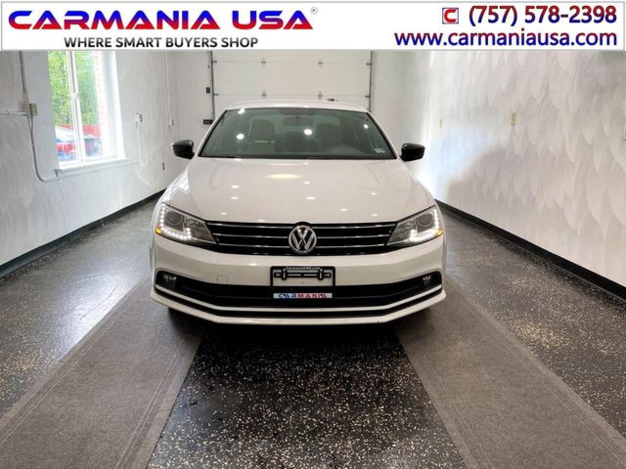 2016 Volkswagen Jetta Sport - Image 2