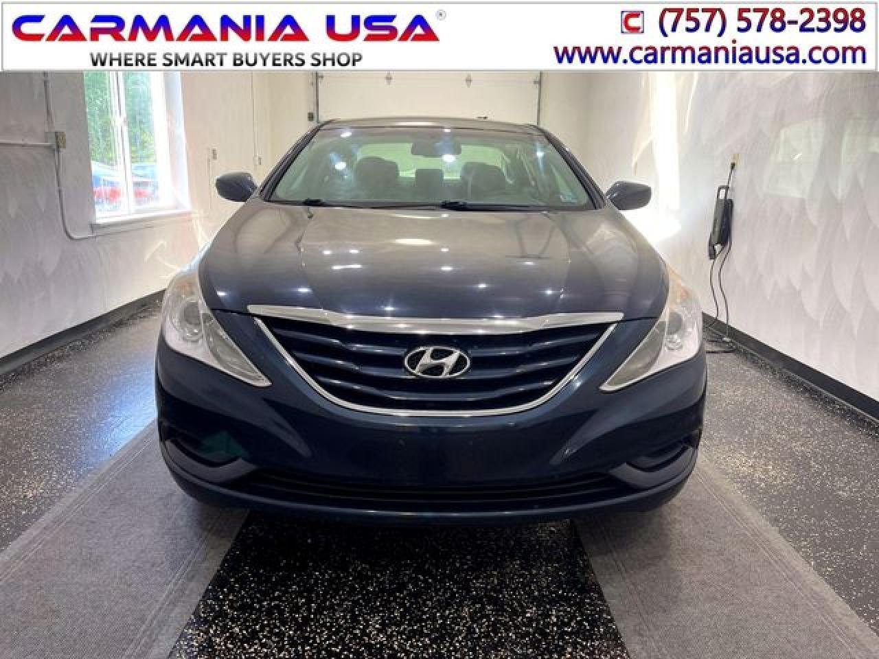 2012 Hyundai Sonata Gls - Image 2