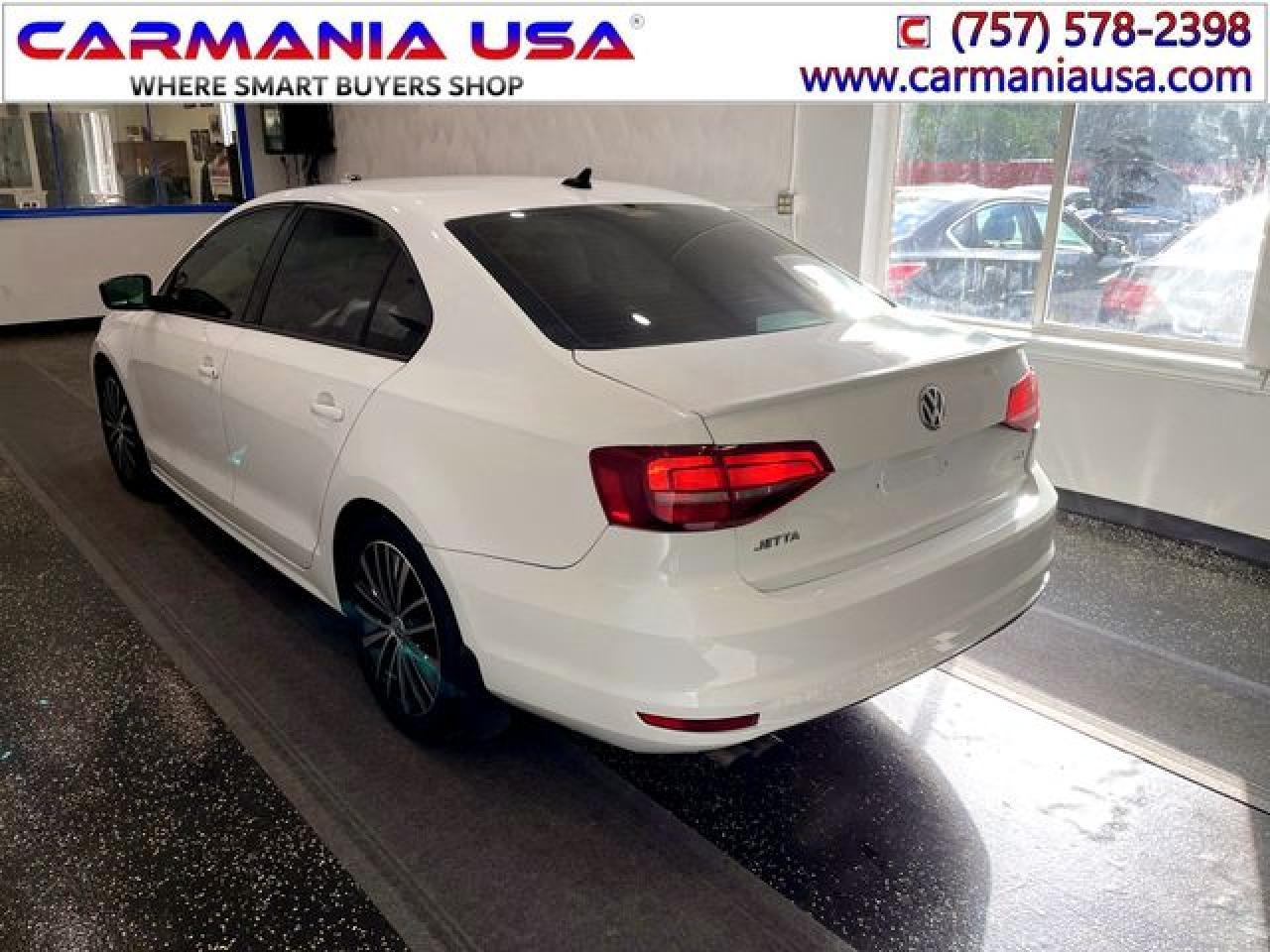 2016 Volkswagen Jetta Sport - Image 6