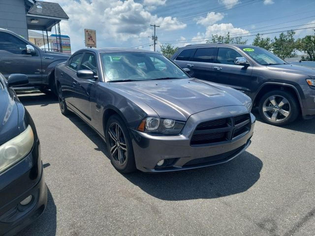2014 Dodge Charger R/T - Image 3