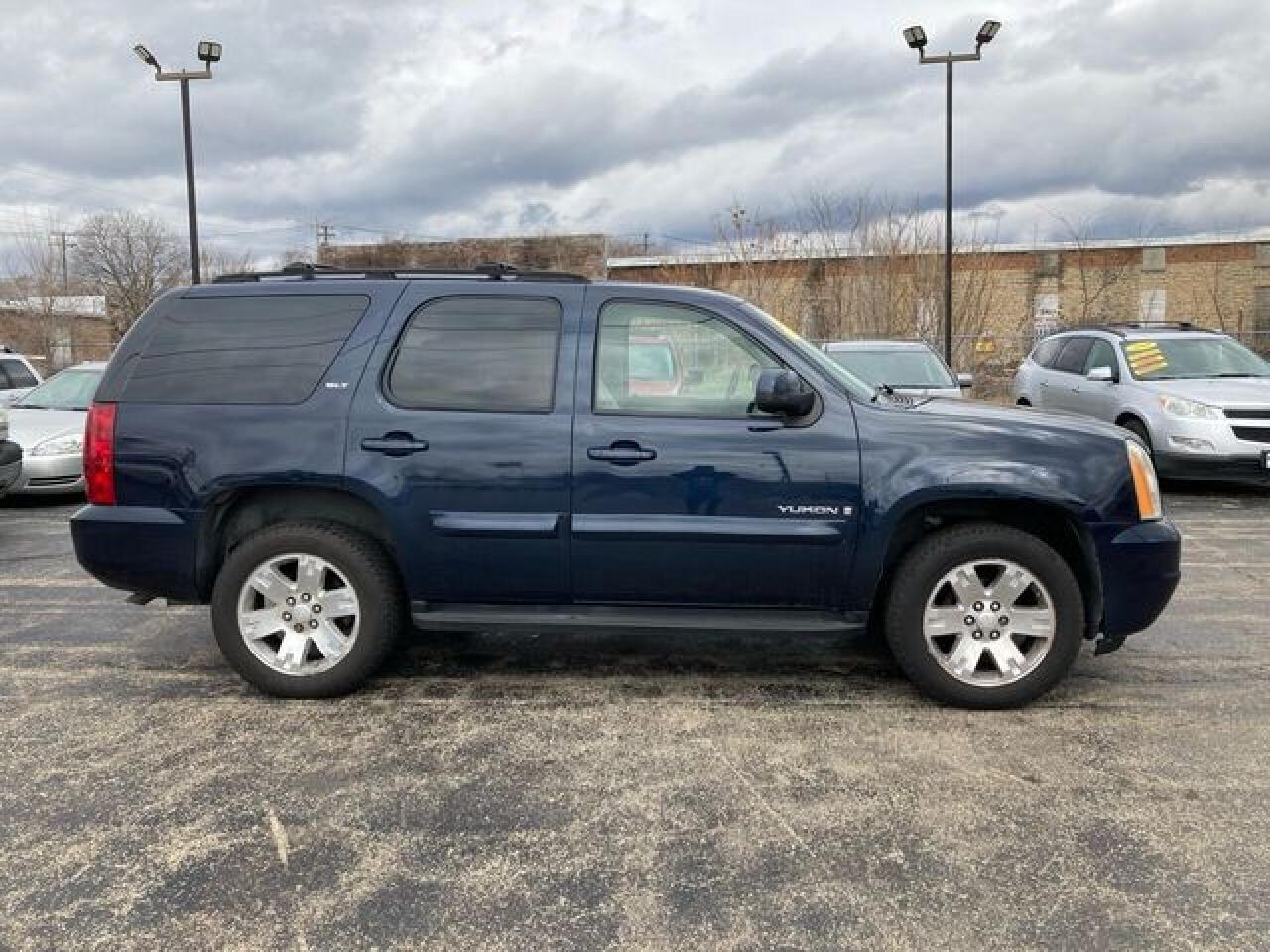 2007 GMC Yukon - Image 5