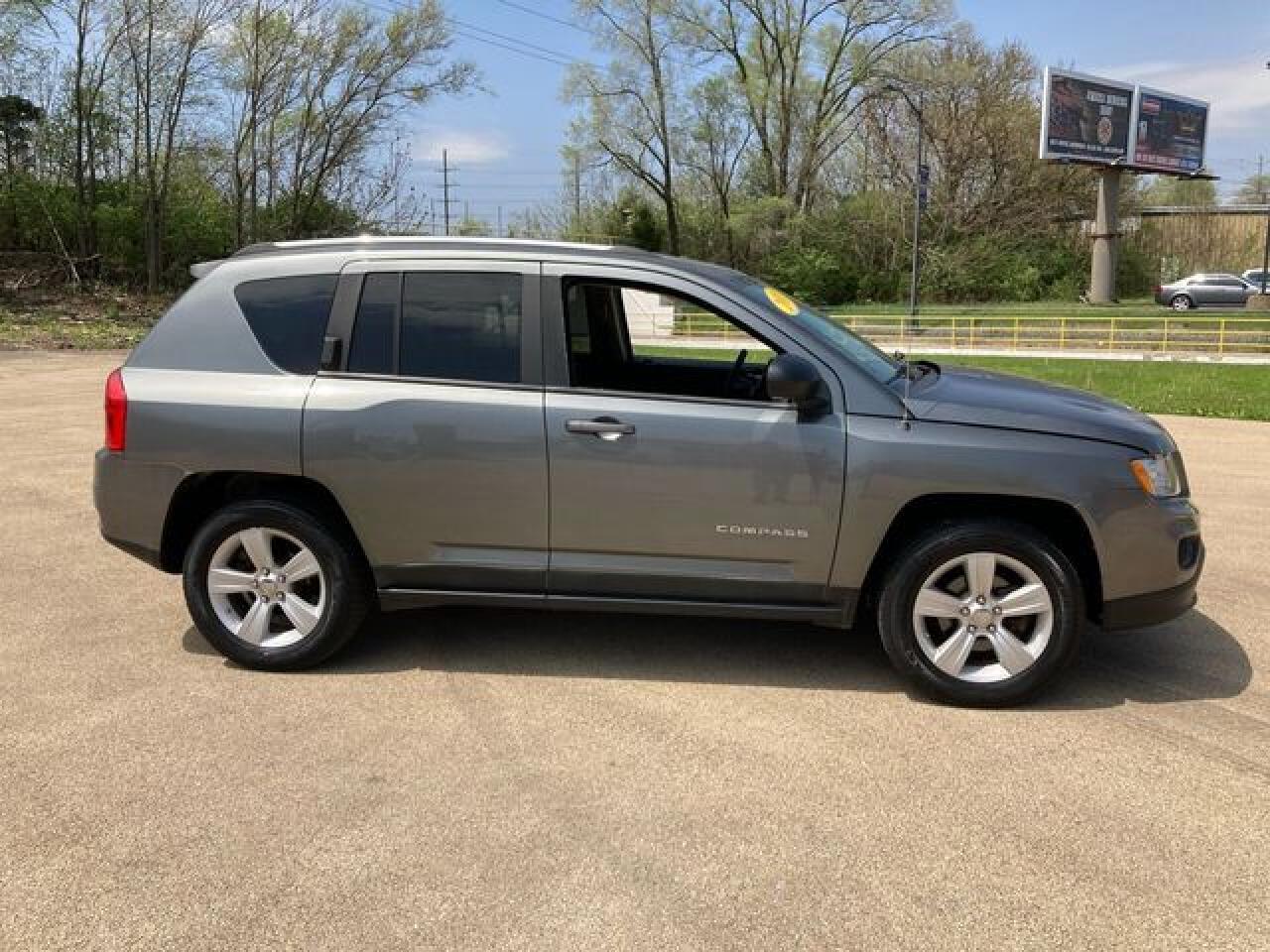 2011 Jeep Compass Sport - Image 5