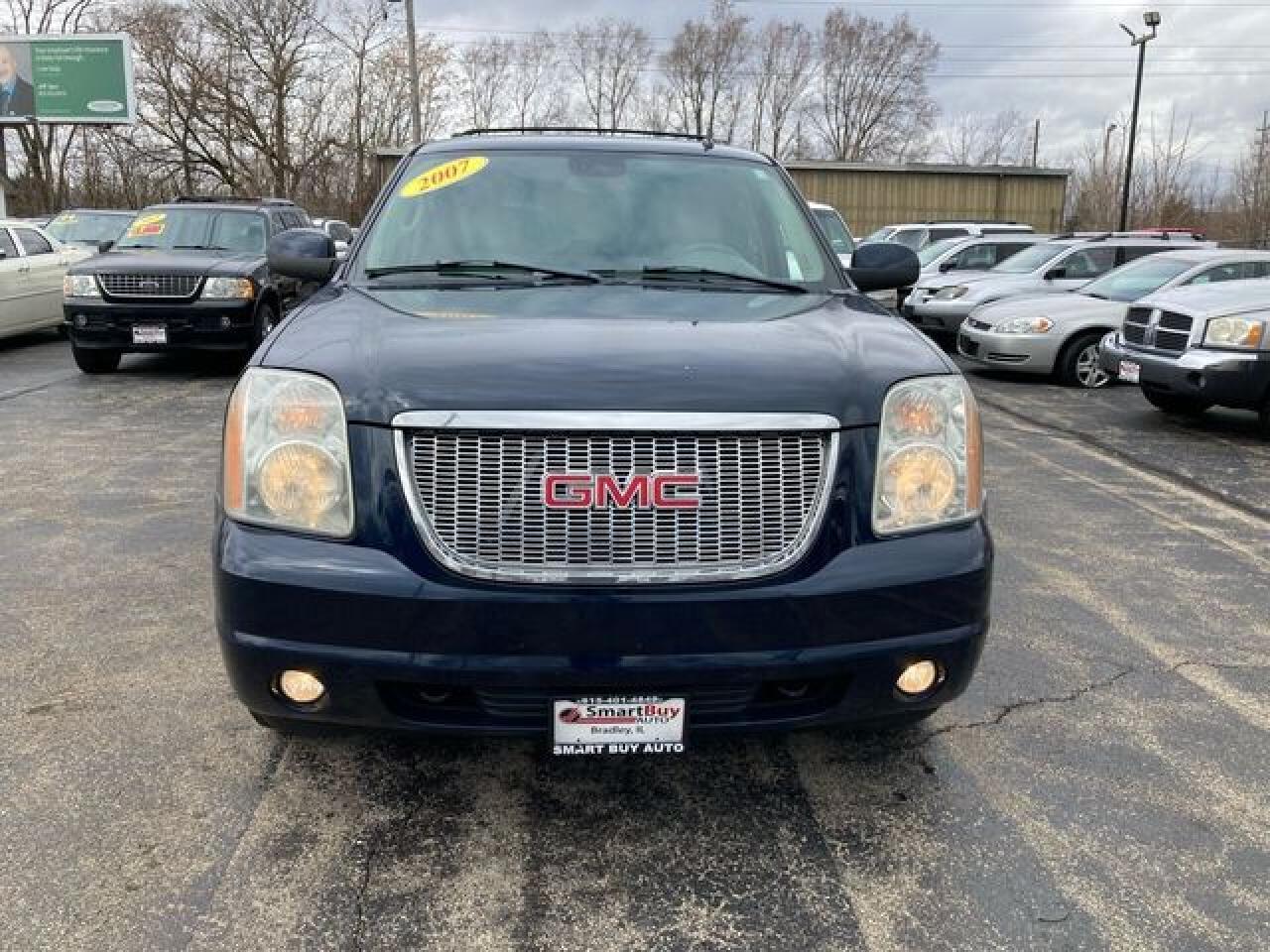 2007 GMC Yukon - Image 3