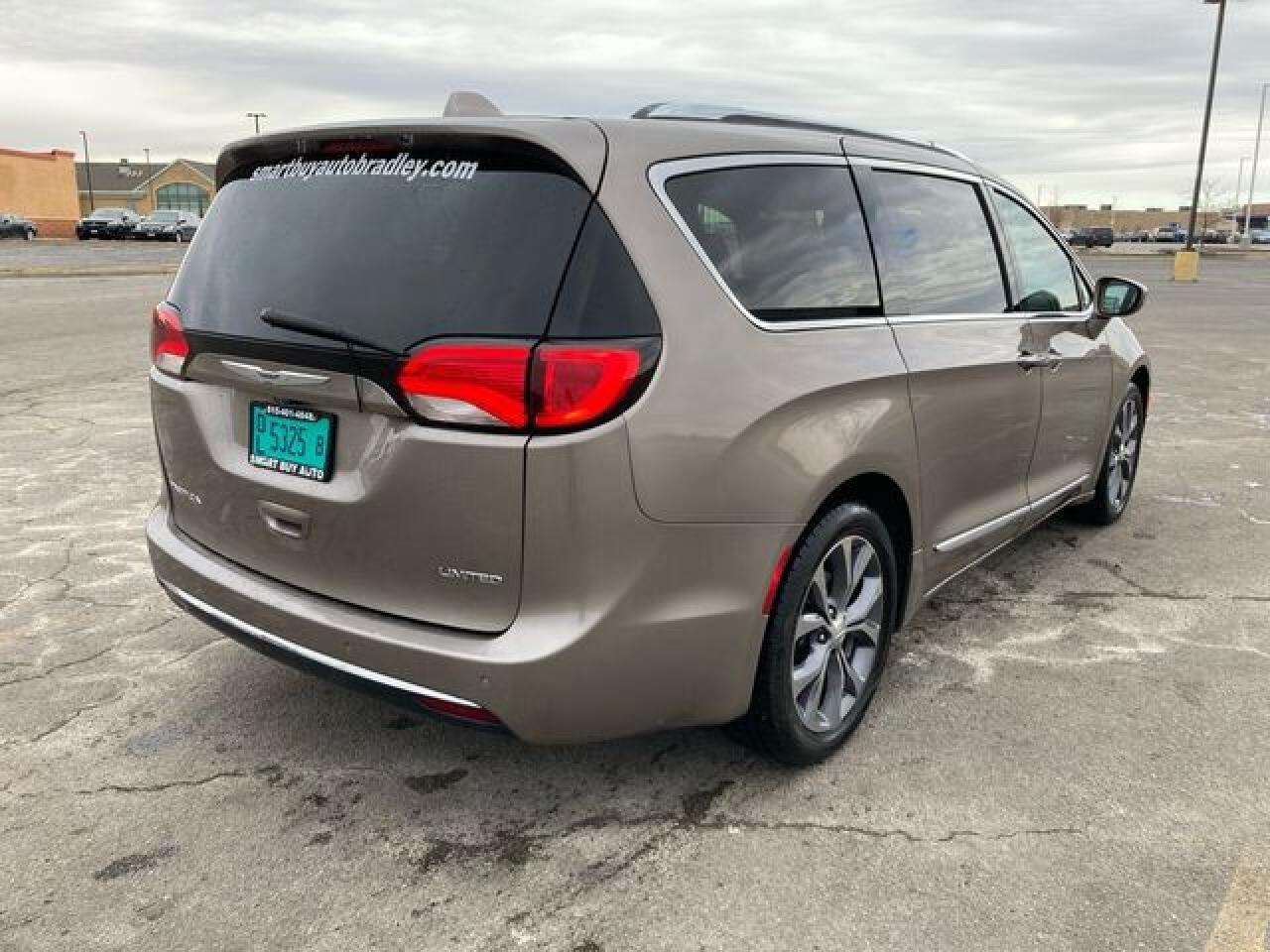 2017 Chrysler Pacifica Limited - Фото 6
