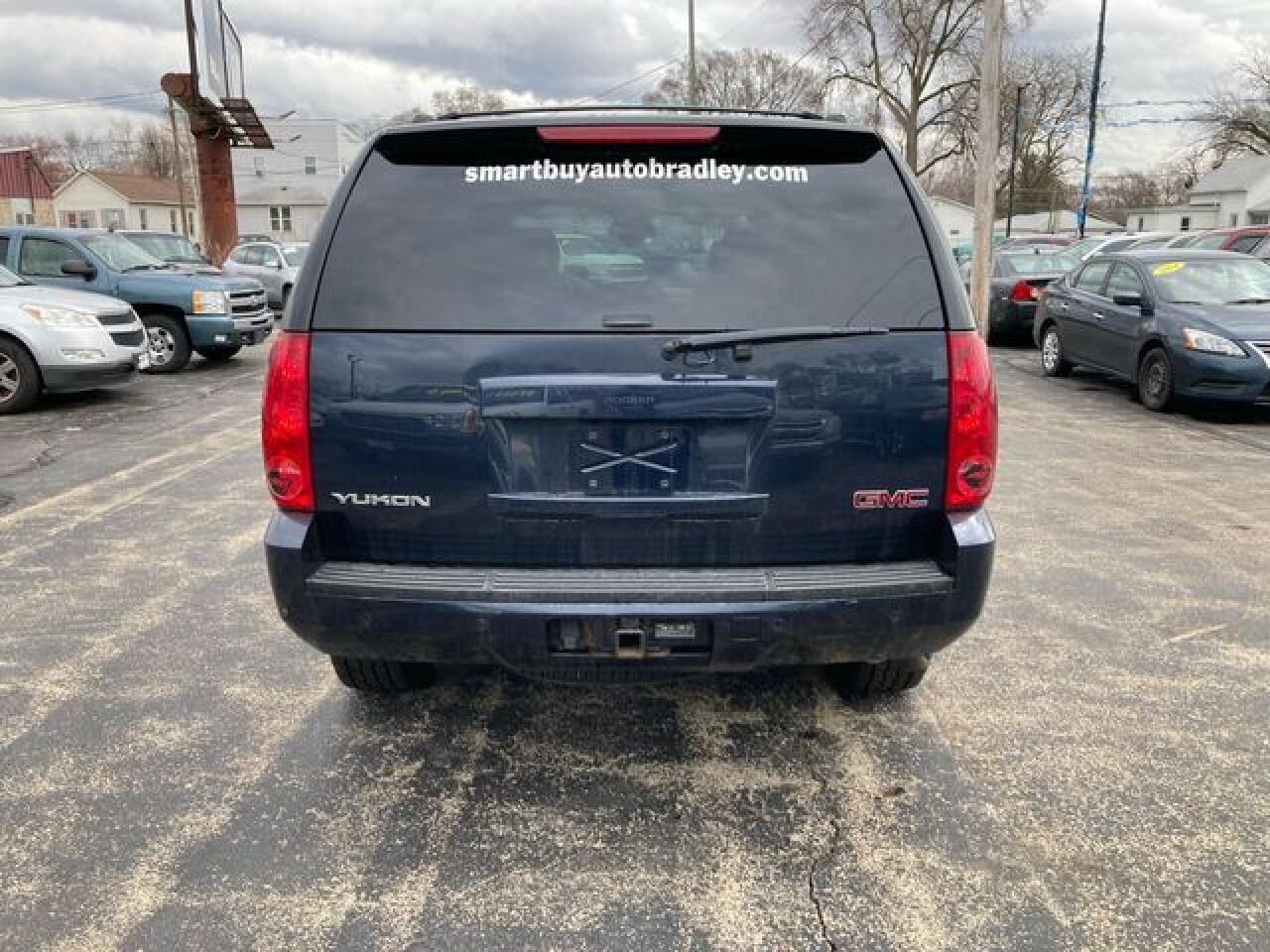 2007 GMC Yukon - Image 7