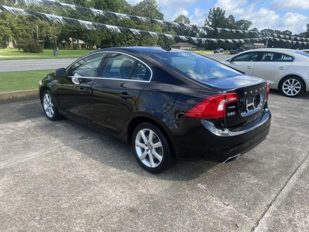 2016 Volvo S60 Premier - Фото 2