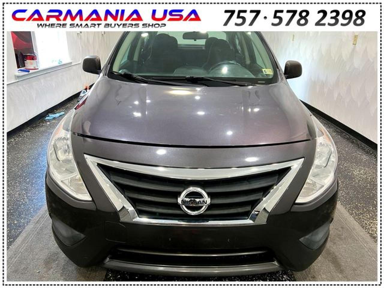 2015 Nissan Versa S - Фото 2