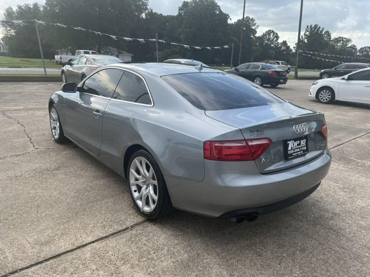 2011 Audi A5 Premium - Image 2