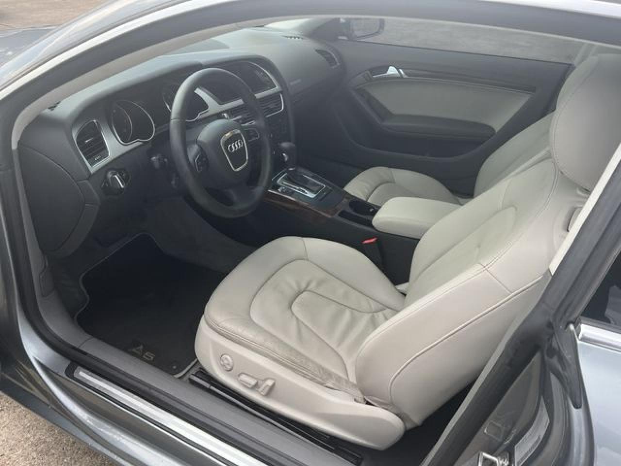 2011 Audi A5 Premium - Image 6