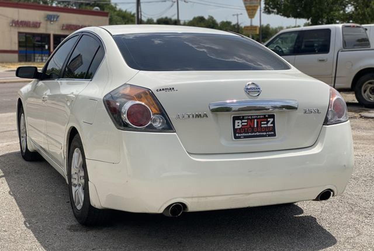 2012 Nissan Altima Base - Фото 5