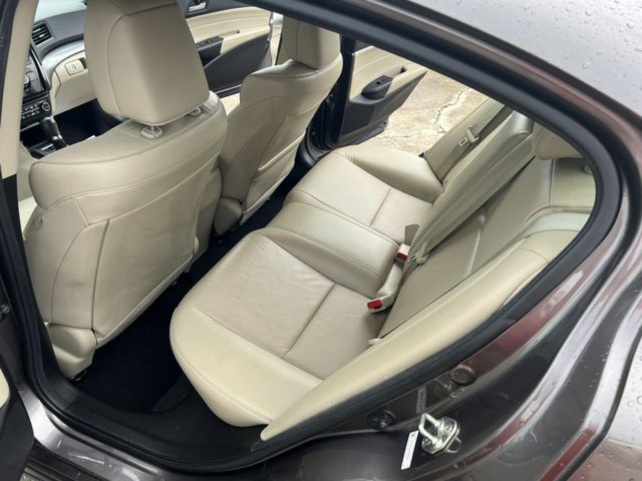 2014 Acura Ilx 20 Premium - Image 7