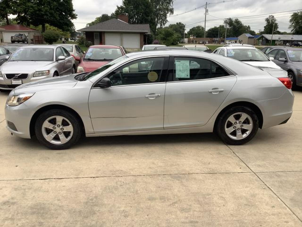 2013 Chevrolet Malibu Ls - Фото 4
