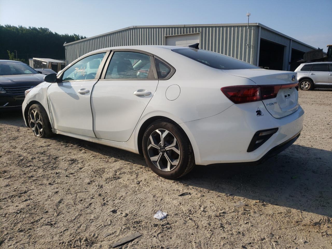 2021 Kia Forte Fe - Фото 3