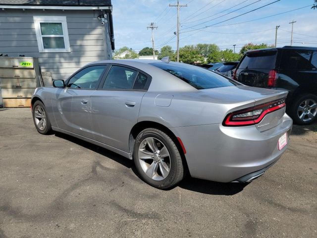 2016 Dodge Charger Sxt - Фото 5