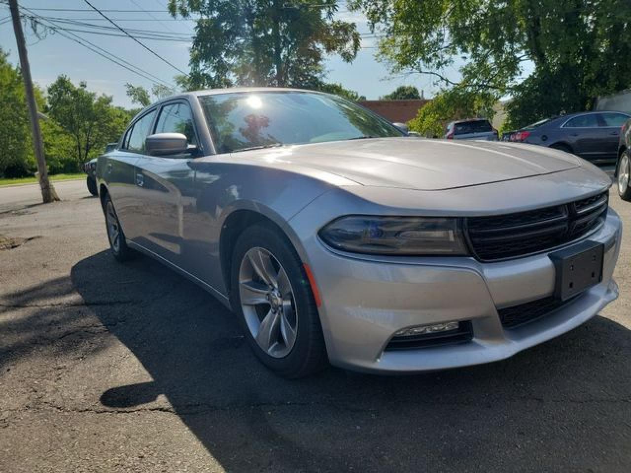 2016 Dodge Charger Sxt - Фото 3
