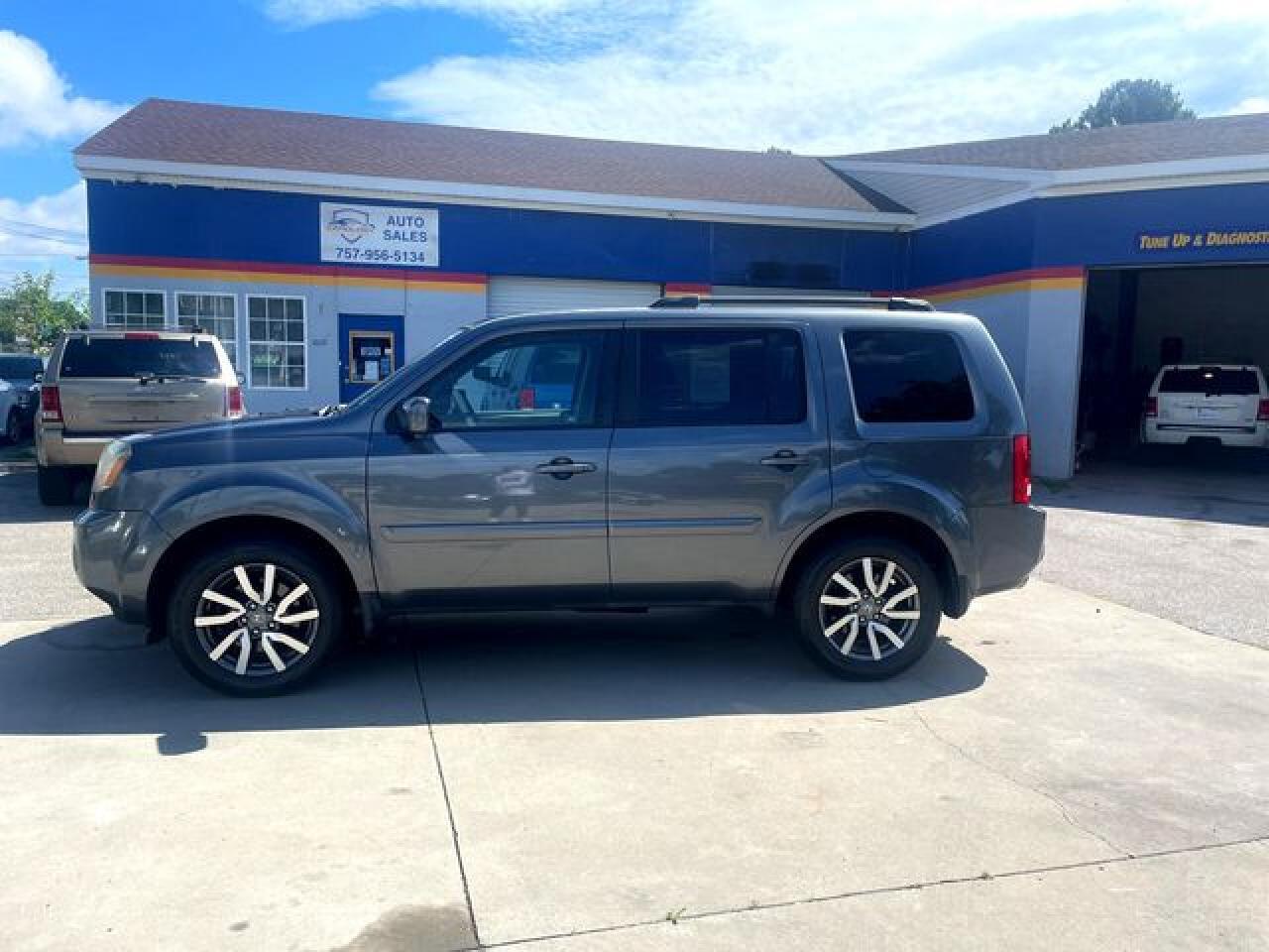 2011 Honda Pilot Ex - Image 2