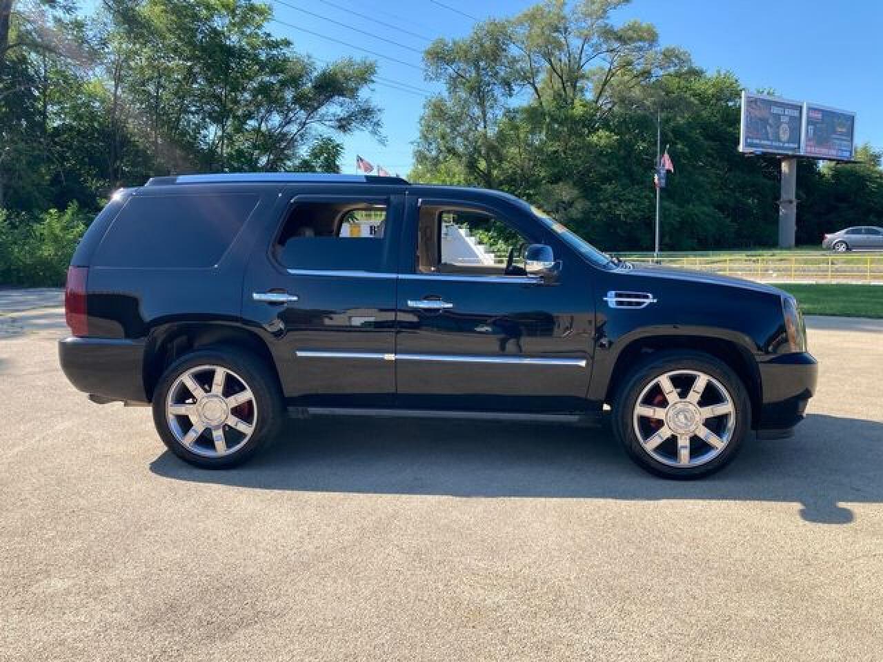 2010 Cadillac Escalade Premium - Фото 6
