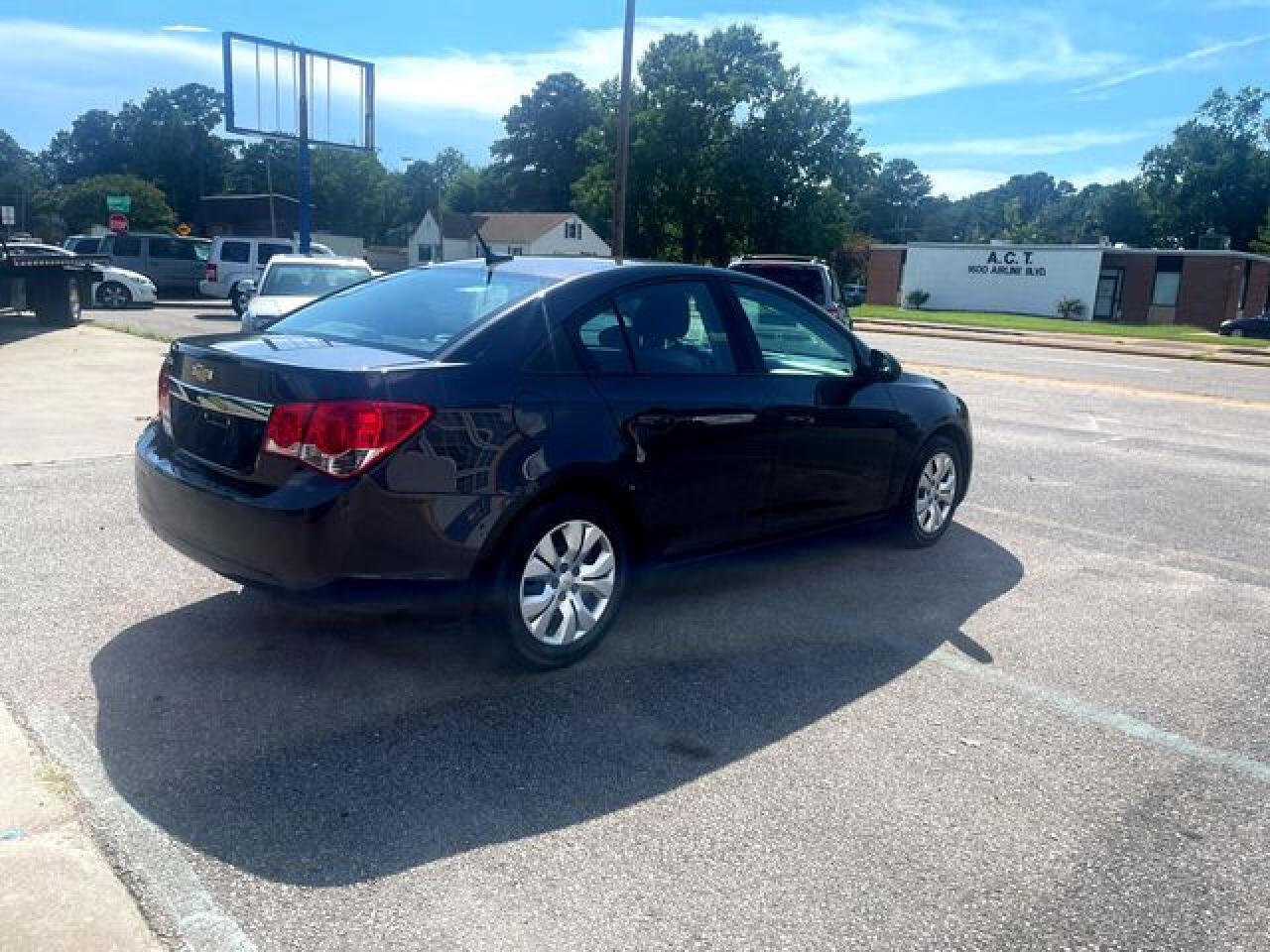 2014 Chevrolet Cruze Ls - Фото 5