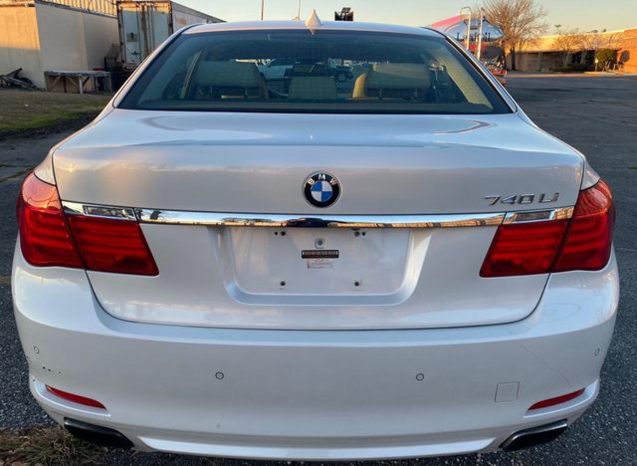 2012 BMW 740 Li - Фото 7