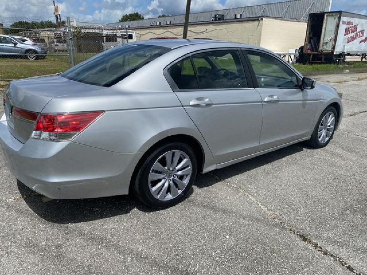 2011 Honda Accord Ex - Фото 5